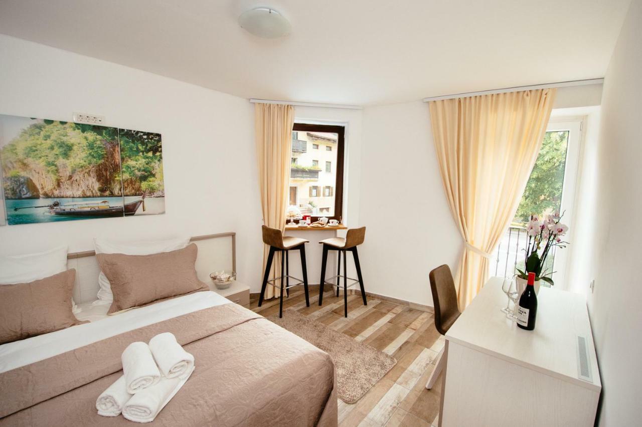 Sunny Rooms โมสต์ นา โซชิ ภายนอก รูปภาพ
